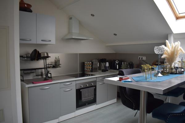 Immeuble
        
        - 220 m² 177 000 € *