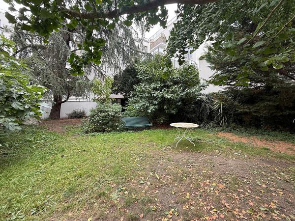 Maison 7 pièces 249 m2