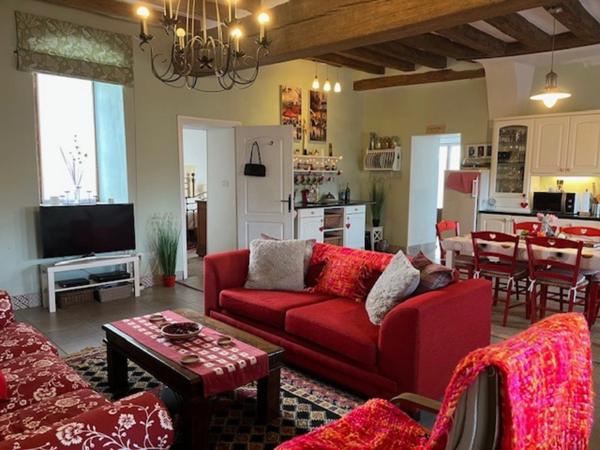 Maison Ancienne de Caractère à Broc, Maine-et-Loire