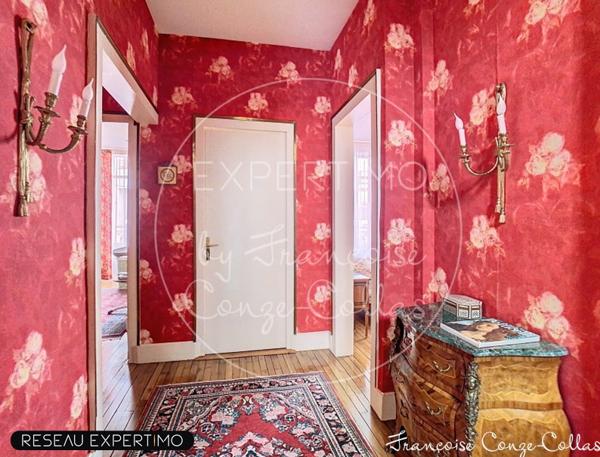 Troyes (10000) Ensemble immobilier sur 800m2 de terrain, 2 maisons