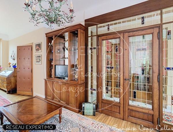 Troyes (10000) Ensemble immobilier sur 800m2 de terrain, 2 maisons