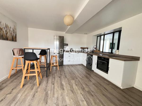 Maison à Beaumont-sur-Sarthe, 72170 - 2 pièces 60m²