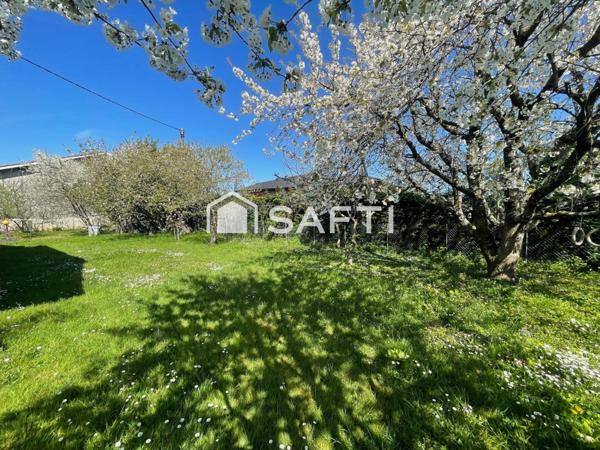 Maison familiale à Péronnas