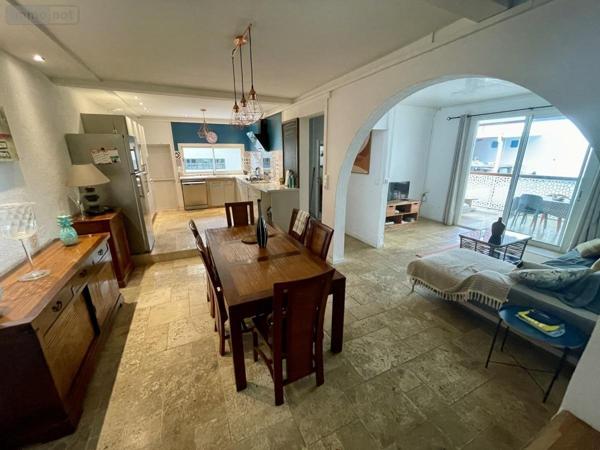 Maison à vendre à Saint-Paul à la Réunion (97435), ref : 97409-276