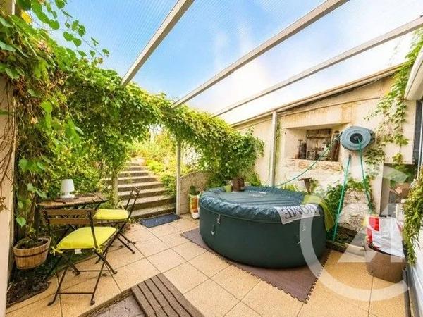 Maison à vendre  6 pièces - 163 m 2   ST MAX  - 54
