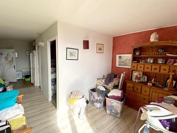 Ensemble immobilier 548 m² sur 12000 m²