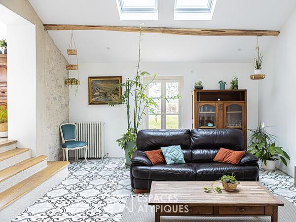 Elégante bâtisse de 1903