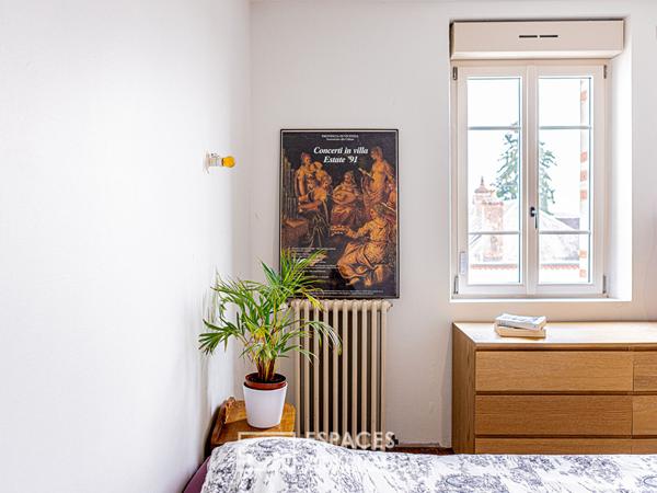 Elégante bâtisse de 1903