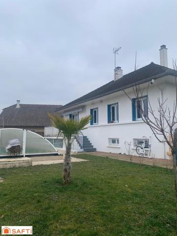 A vendre très belle maison de village