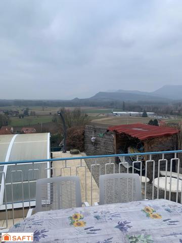 A vendre très belle maison de village