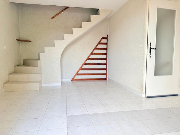 Immeuble 7 pièces 103 m2
