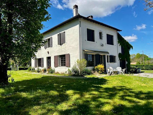Maison 6 pièces 203 m2