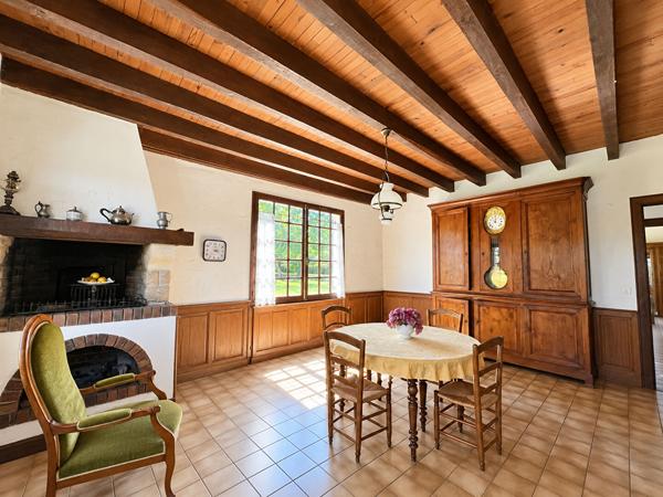 Maison 6 pièces 203 m2