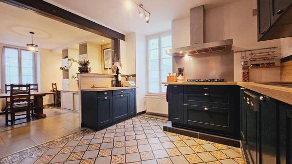 BOURGES MAISON 162M² 5 PIECES 4 CHAMBRES