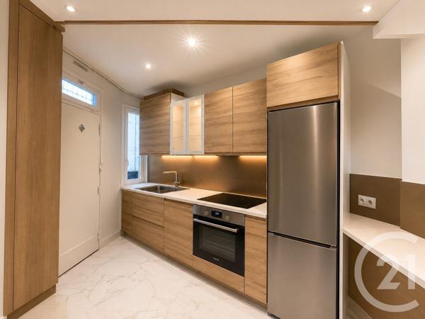 Appartement F3 à vendre  3 pièces - 81,02 m 2   PARIS  - 75014