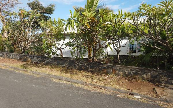 Maison à vendre    5 pièces •  Koungou