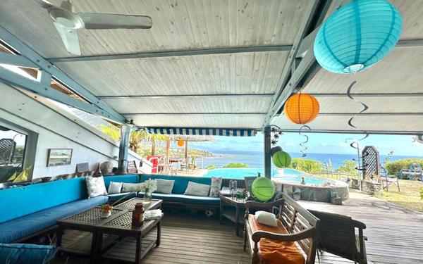 Maison à vendre    5 pièces •  Koungou