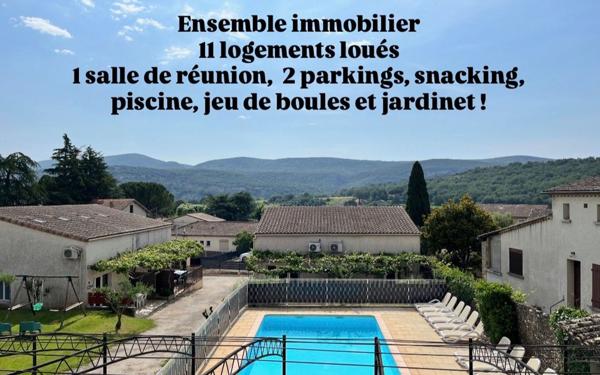 Immeuble à vendre    12 pièces •  Vallon-Pont-d'Arc