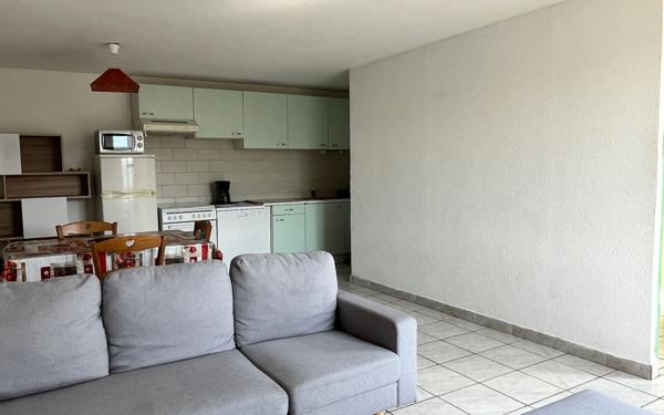 Immeuble à vendre    12 pièces •  Vallon-Pont-d'Arc