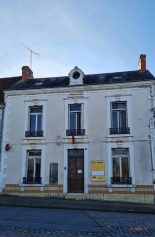 VENTE d'une maison T11 (256 m²) à CHATEAUMEILLANT