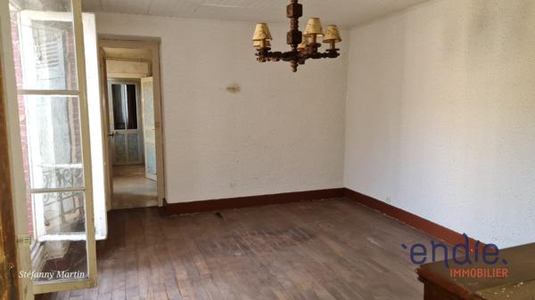 VENTE d'une maison T11 (256 m²) à CHATEAUMEILLANT