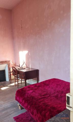 VENTE d'une maison T11 (256 m²) à CHATEAUMEILLANT