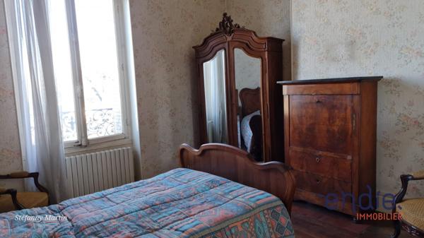 VENTE d'une maison T11 (256 m²) à CHATEAUMEILLANT