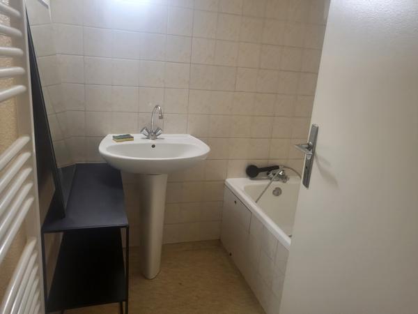appartement au 3eme étage 45m2