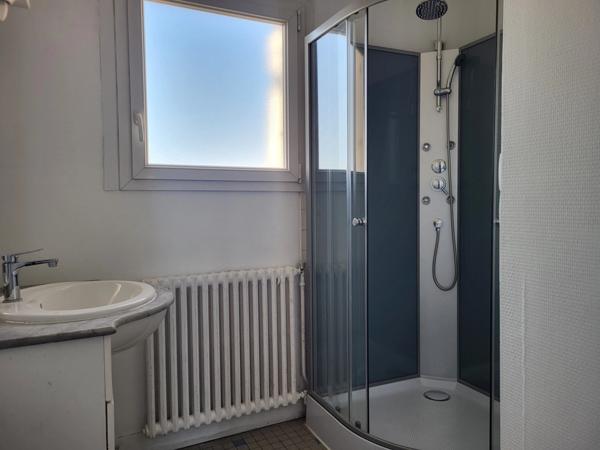 Maison à vendre 4 pièces THOUARS (79) TERRAIN 420 m²