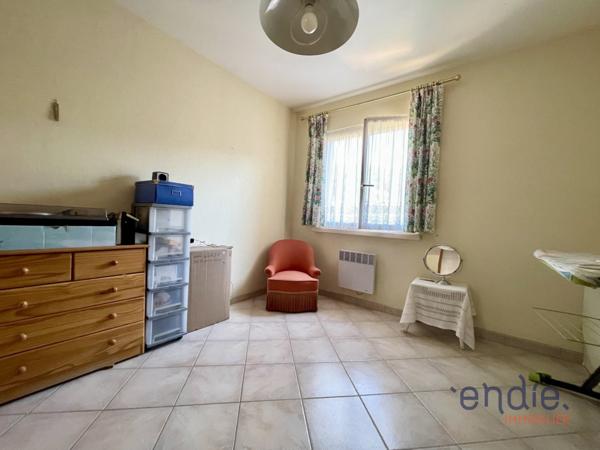LORGUES Villa T5 AVEC PISCINE ET DEPENDANCE