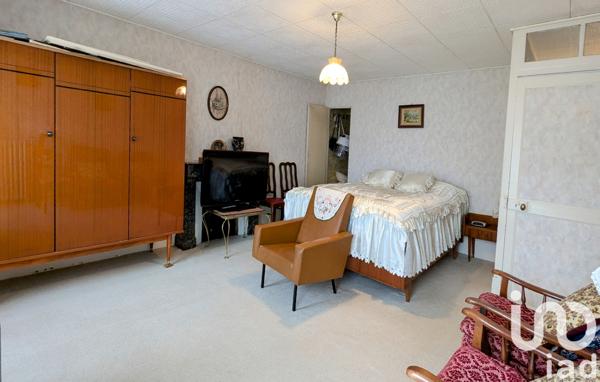 House for sale 5 rooms 230 m² Flins-sur-Seine