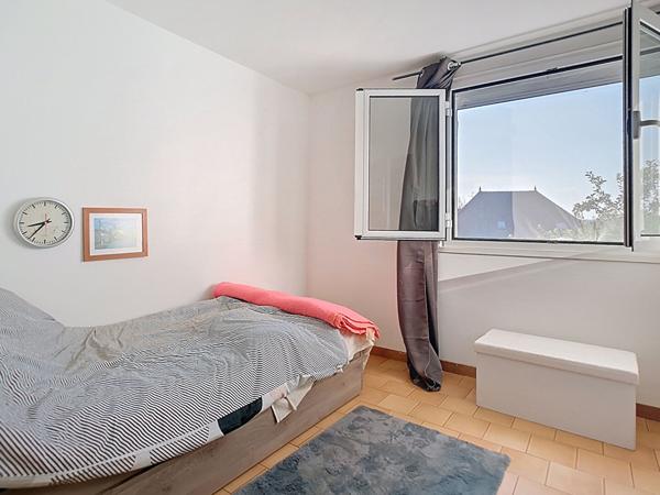 A vendre immeuble / maison Malemort divisée en deux appartements - Un T5 et un T3 - 2 garages