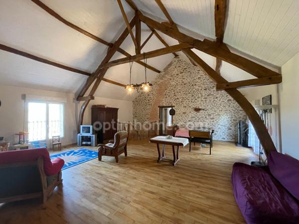 Maison individuelle avec 5 chambres et jardin