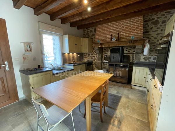 Maison individuelle avec 5 chambres et jardin