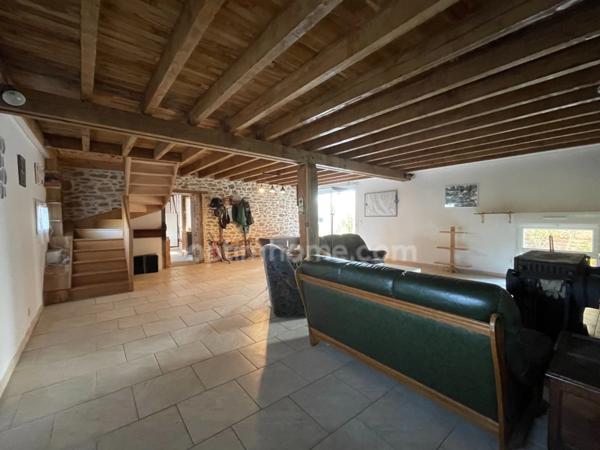 Maison individuelle avec 5 chambres et jardin