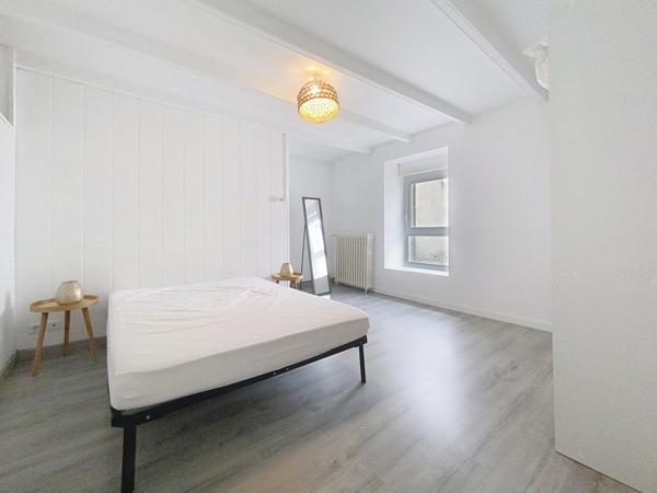 Immeuble à fort potentiel au centre de Briec