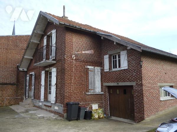 Maison 5 pièces, cuisine, garage, terrain.