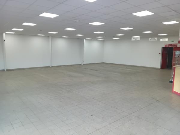 Local Commercial - 600 m²