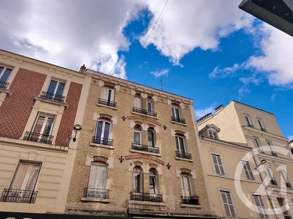Appartement F4 à vendre  4 pièces - 55,59 m2 ST DENIS - 93