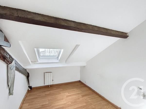 Appartement F4 à vendre  4 pièces - 55,59 m2 ST DENIS - 93