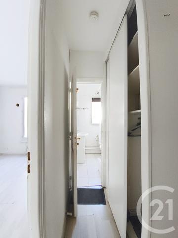 Appartement F4 à vendre  4 pièces - 55,59 m2 ST DENIS - 93