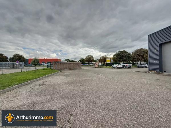 Location Local commercial 3 pièces 244 m2 à Bourgoin-Jallieu