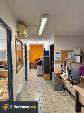 Location Local commercial 3 pièces 244 m2 à Bourgoin-Jallieu