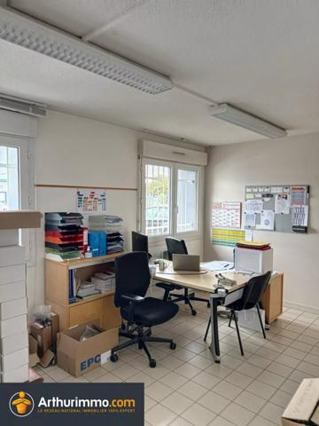 Location Local commercial 3 pièces 244 m2 à Bourgoin-Jallieu
