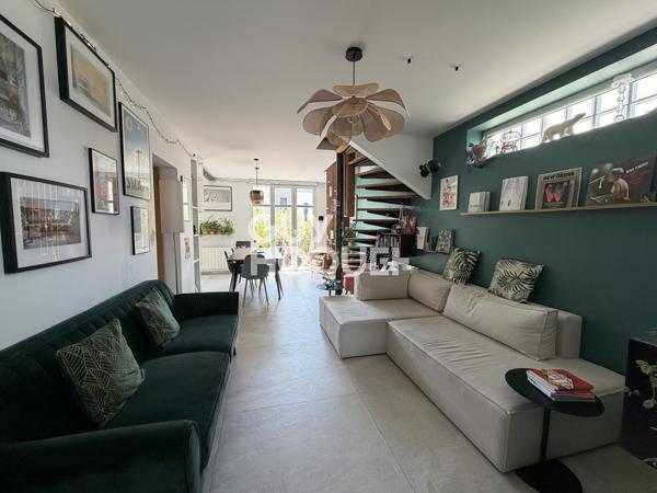 MAISON À VENDRE DE 4 PIÈCES DE 90,00 M²