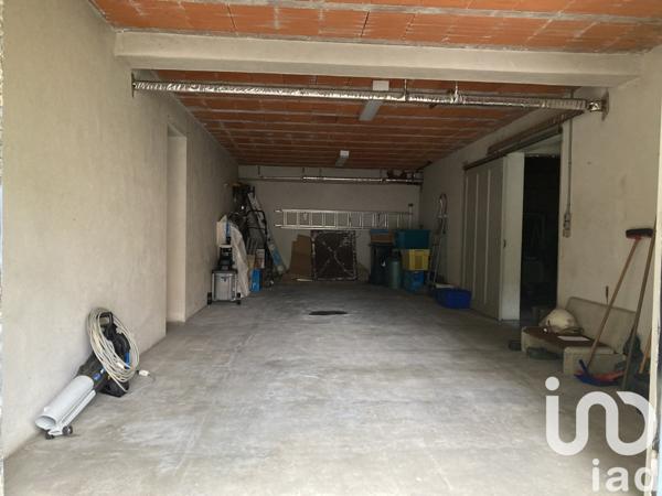 House for sale 6 rooms 120 m² Sail-sous-Couzan