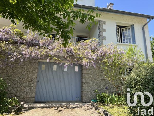 House for sale 6 rooms 120 m² Sail-sous-Couzan