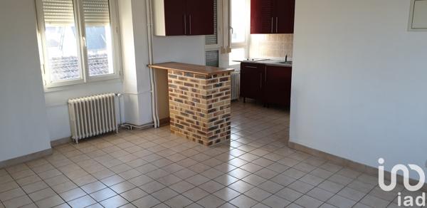 Immeuble à vendre 216 m² Chaumont