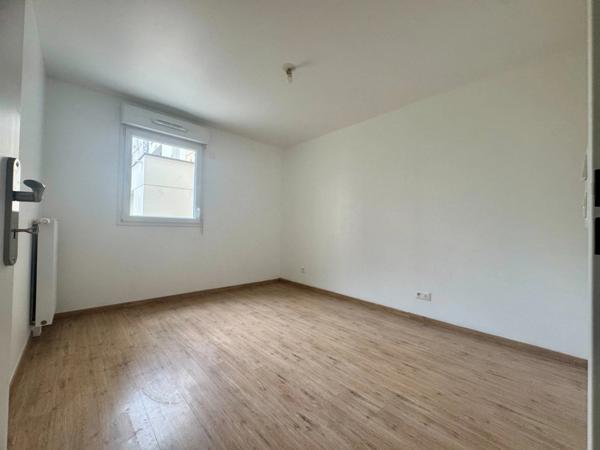 ROUEN (76) Rive Gauche - Résidence standing de 2013 - F3 +1 parking couvert - Rez-de-jardin