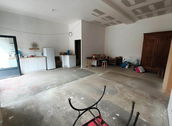 À vendre - Maison individuelle, 6 pièces située à Montrichard Val de Cher (41400)